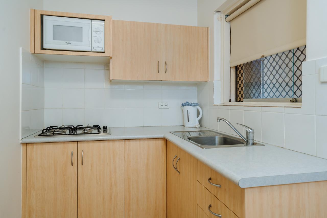 Canning Bridge Auto Lodge เพิร์ท ภายนอก รูปภาพ